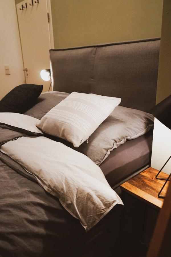 Stilvolles City-Loft Mit Privatem Whirlpool Trevír Exteriér fotografie